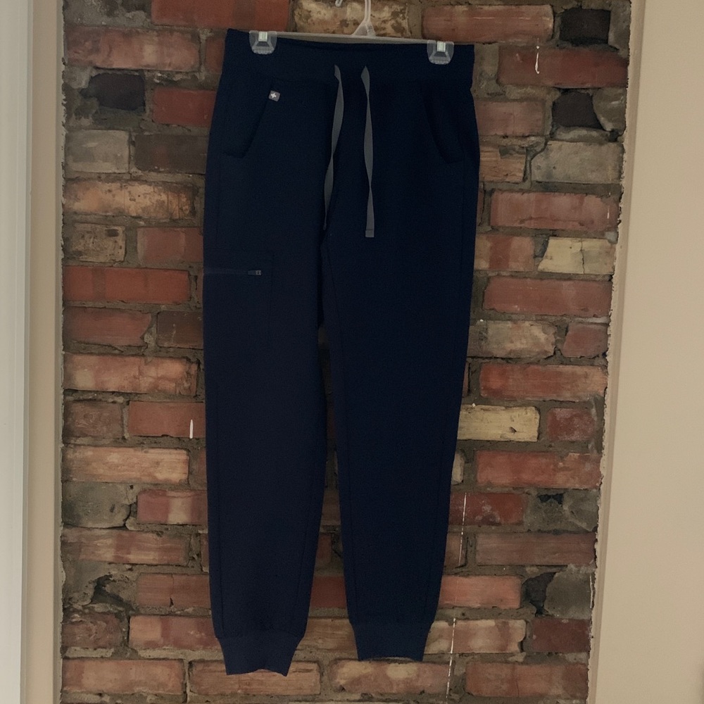 Navy Figs Scrub Jogger bottoms